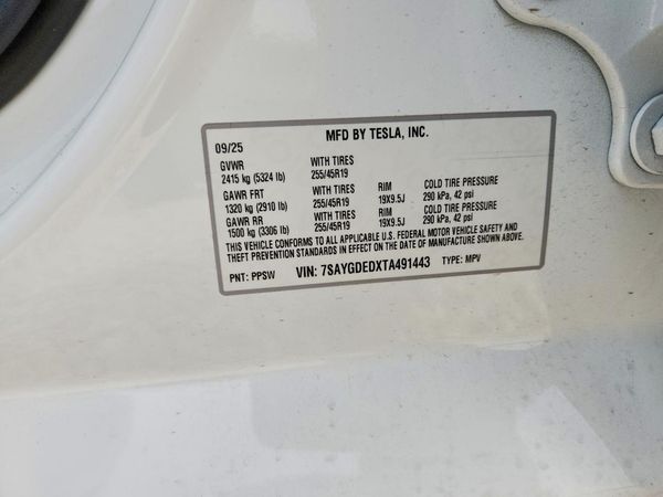 2026 TESLA MODEL Y