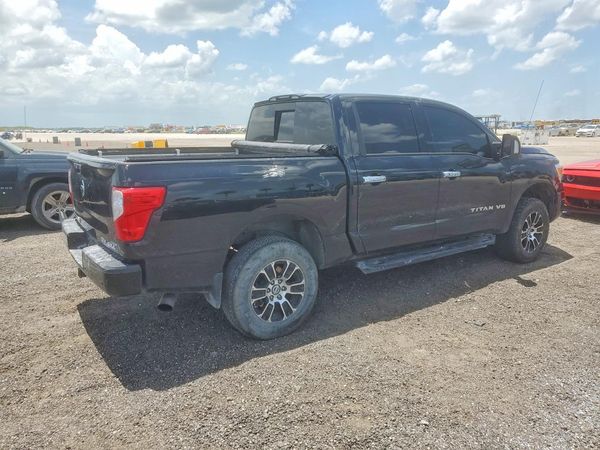 2020 NISSAN TITAN