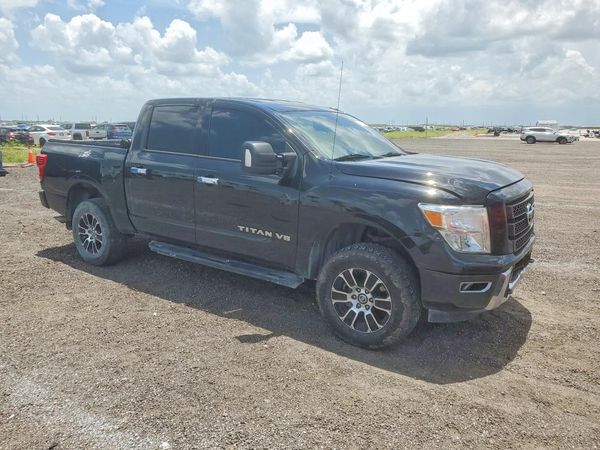 2020 NISSAN TITAN