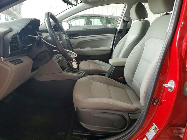 2019 HYUNDAI ELANTRA