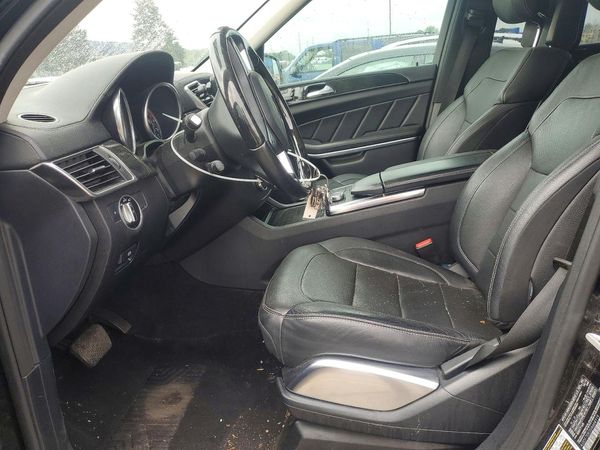2016 MERCEDES-BENZ GL GL550-4M