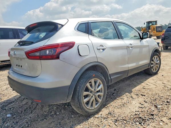 2021 NISSAN ROGUE SPORT SV