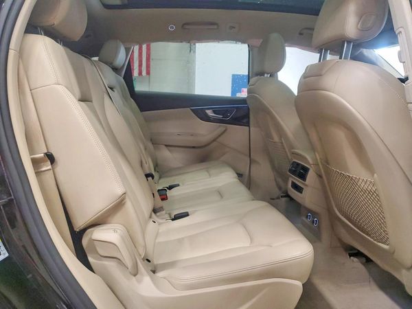 2019 AUDI Q7