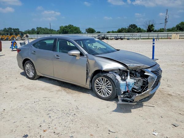2017 LEXUS ES 350