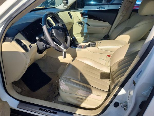 2016 INFINITI QX50