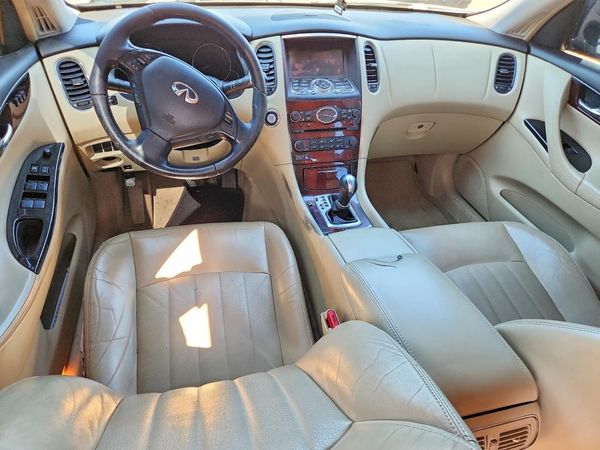 2016 INFINITI QX50
