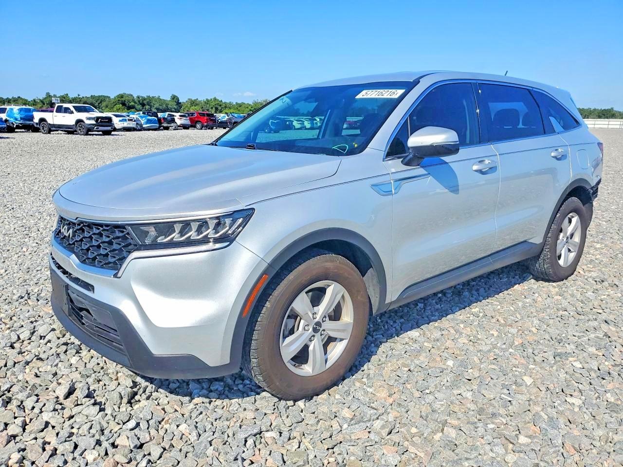 2022 KIA SORENTO LX