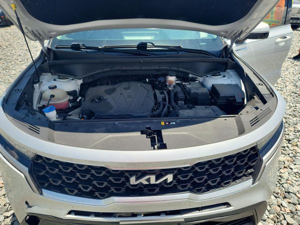 2022 KIA SORENTO LX