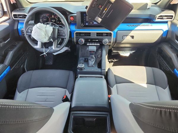 2025 TOYOTA TACOMA