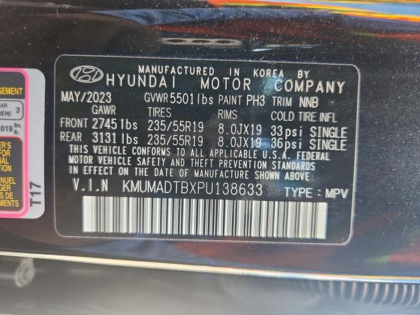 2023 GENESIS GV70