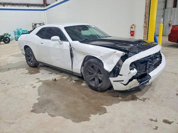 2015 DODGE CHALLENGER SXT
