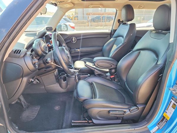 2015 MINI COOPER