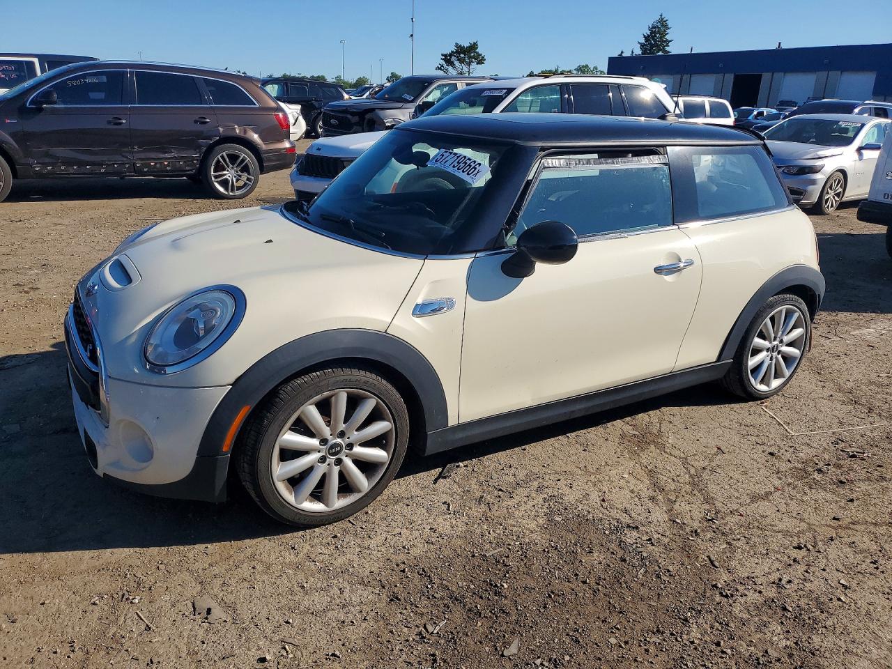 2015 MINI COOPER