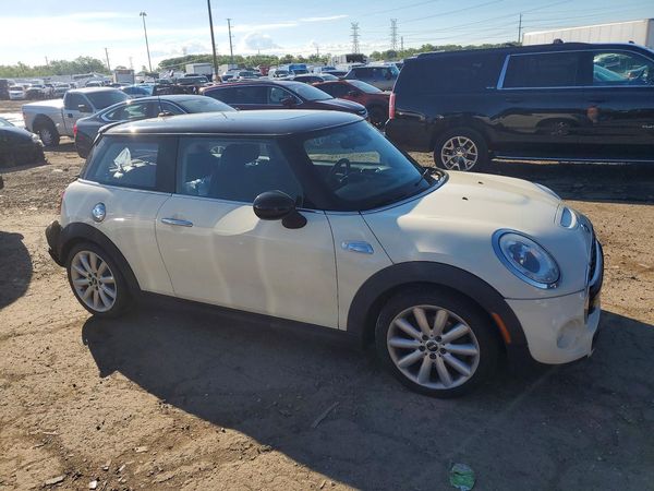2015 MINI COOPER