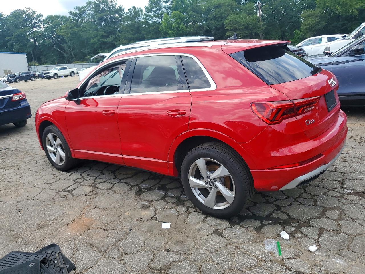 2022 AUDI Q3 quattro Premium