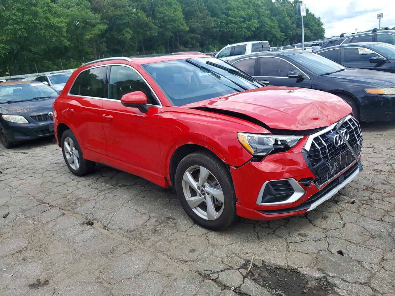 2022 AUDI Q3 quattro Premium