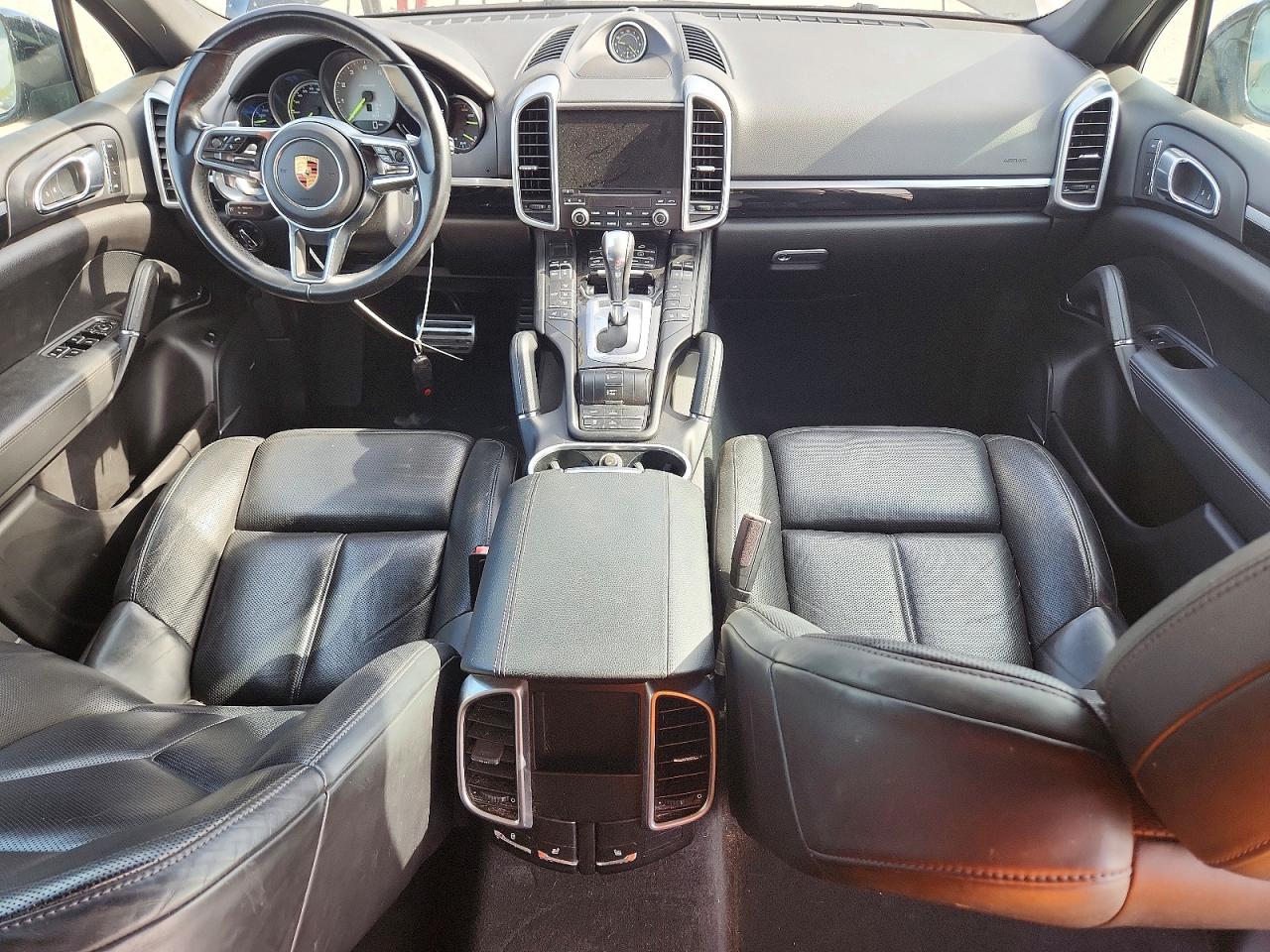 2017 PORSCHE CAYENNE E-Hybrid