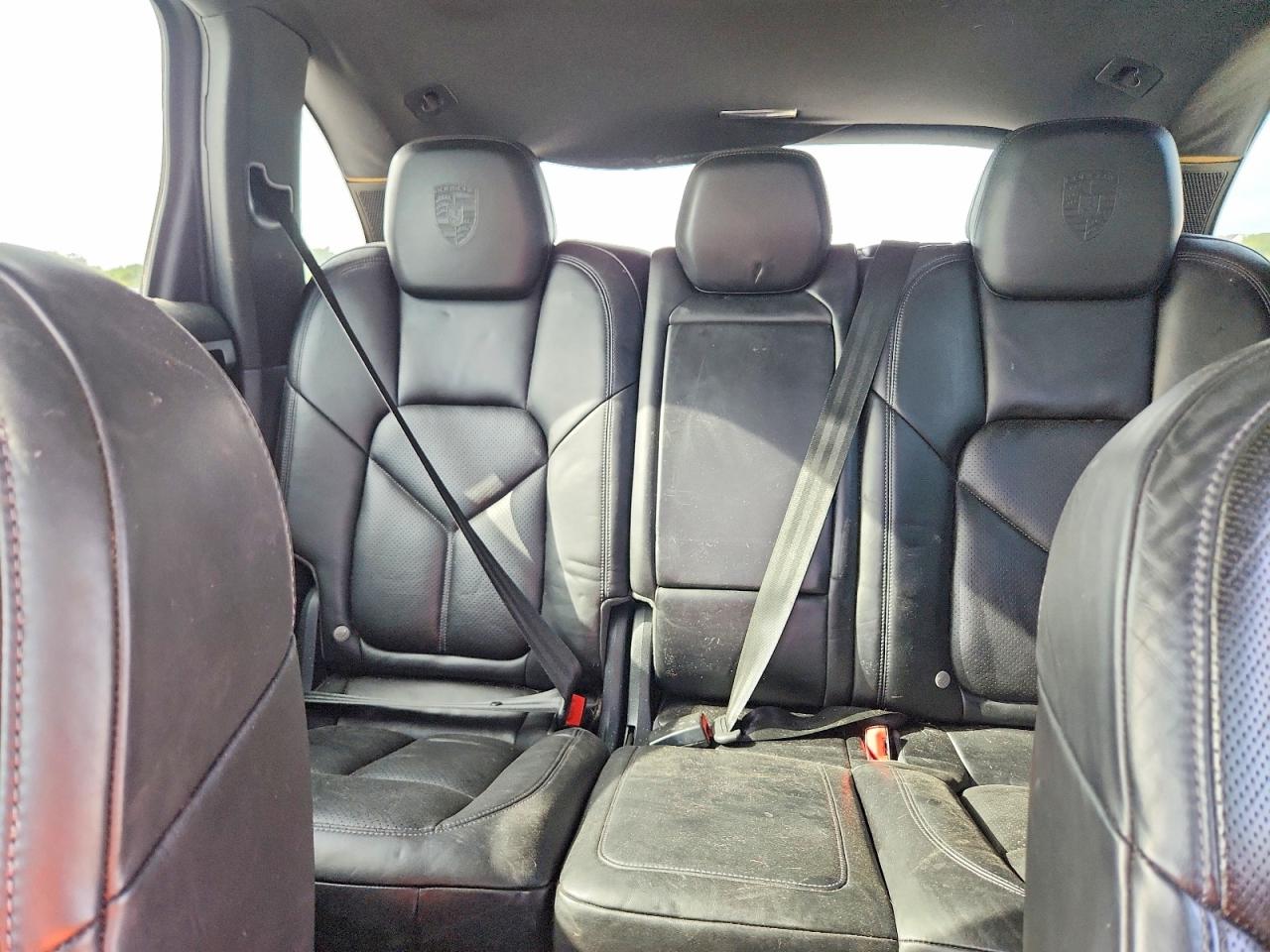 2017 PORSCHE CAYENNE E-Hybrid