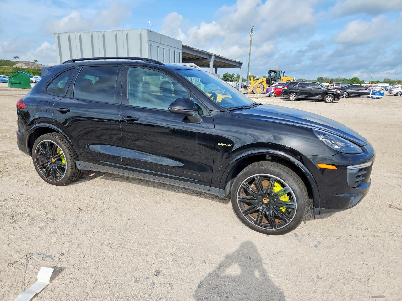 2017 PORSCHE CAYENNE E-Hybrid