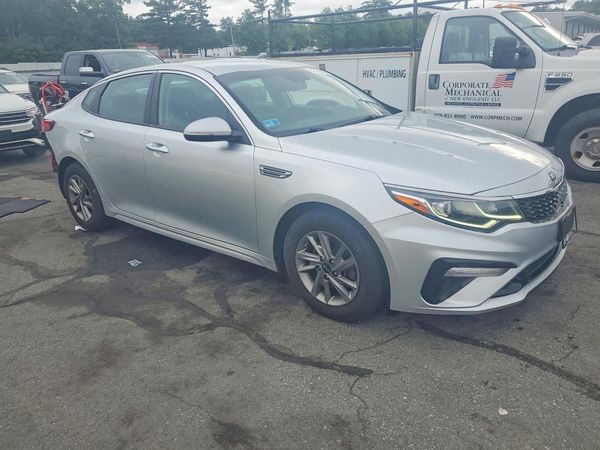 2019 KIA OPTIMA LX, S