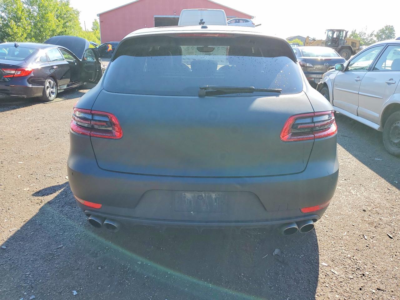 2015 PORSCHE MACAN
