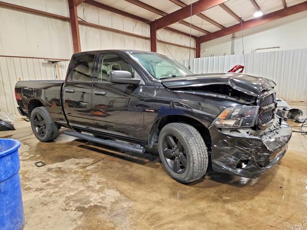 2018 RAM 1500 ST