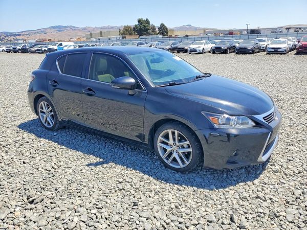 2017 LEXUS CT 200h