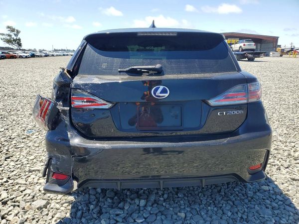 2017 LEXUS CT 200h