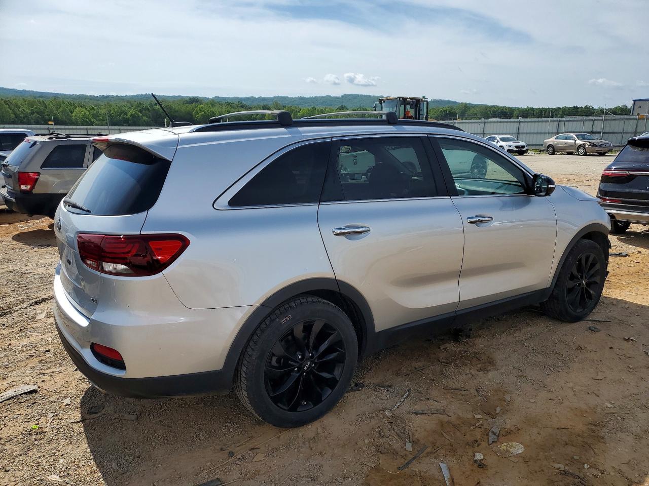2020 KIA SORENTO L, LX, S