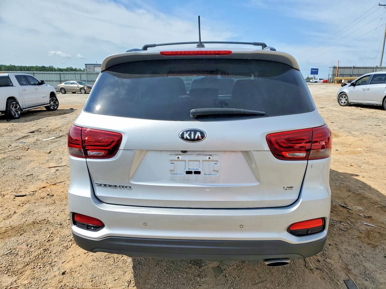 2020 KIA SORENTO L, LX, S