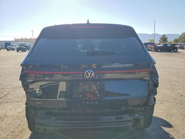 2025 VOLKSWAGEN TAOS SE
