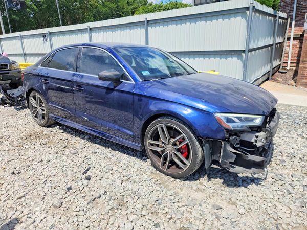 2017 AUDI S3 quattro Prestige
