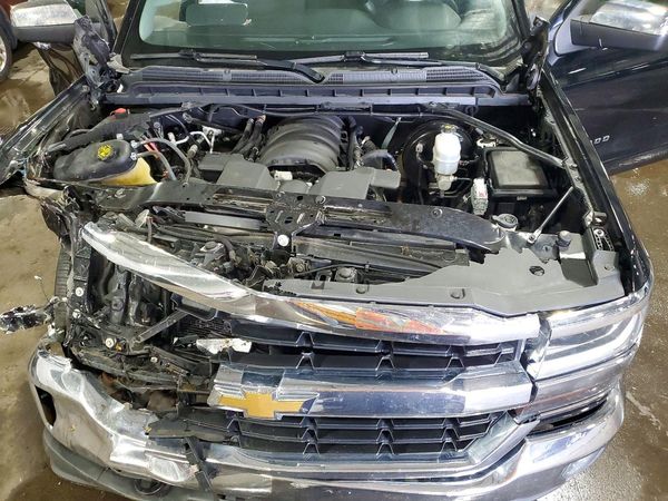 2018 CHEVROLET SILVERADO LT