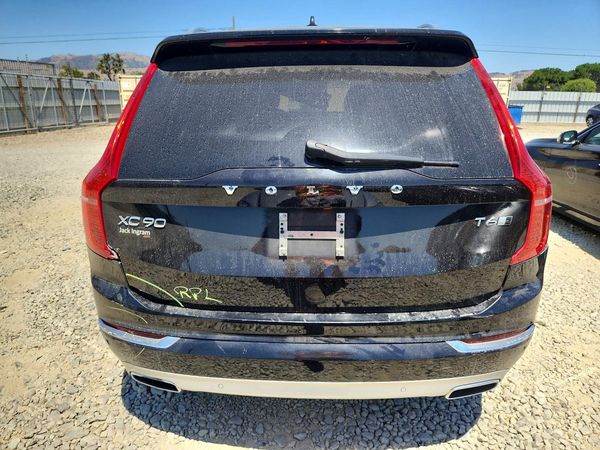 2018 VOLVO XC90 Inscription