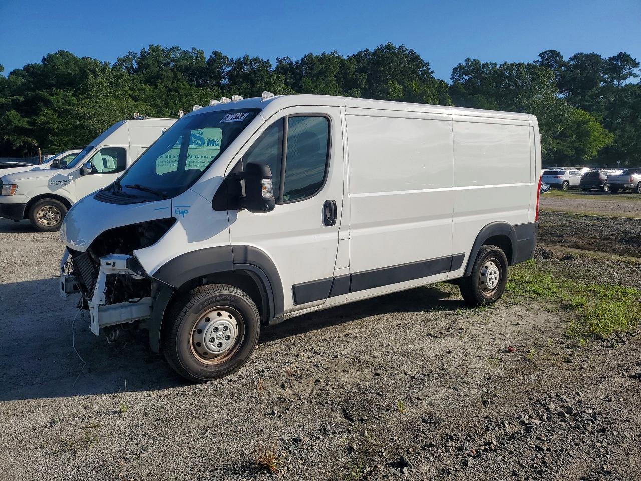 2023 RAM PROMASTER 2500 Standard Roof