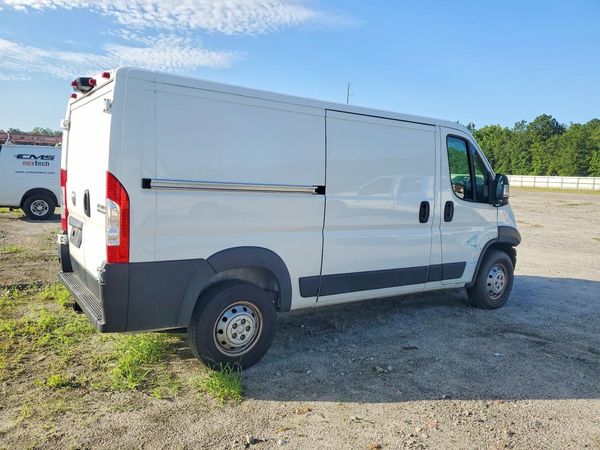 2023 RAM PROMASTER 2500 Standard Roof