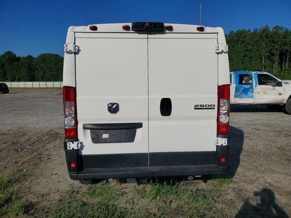 2023 RAM PROMASTER 2500 Standard Roof