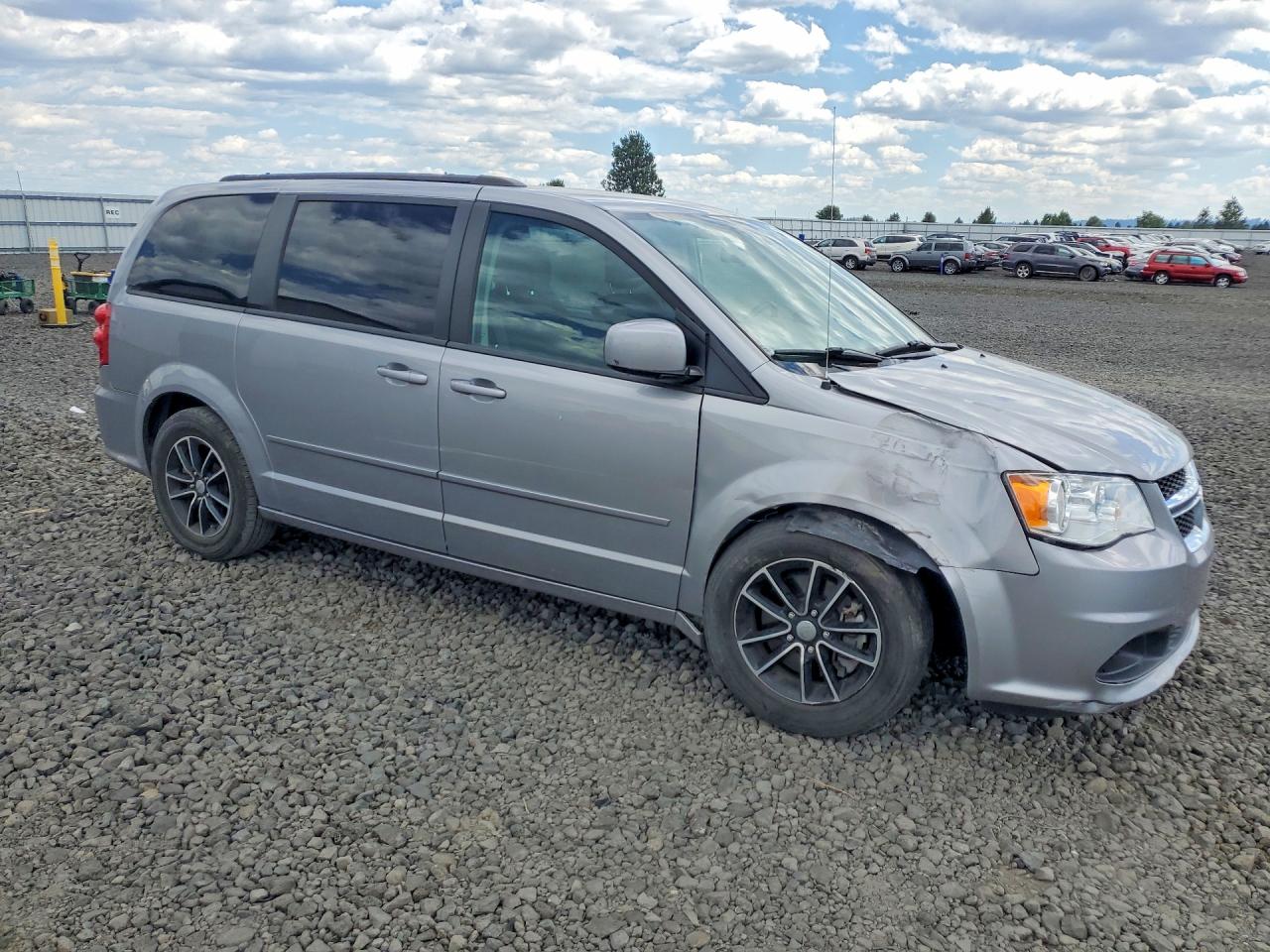 2016 DODGE GRAND CARAVAN SXT
