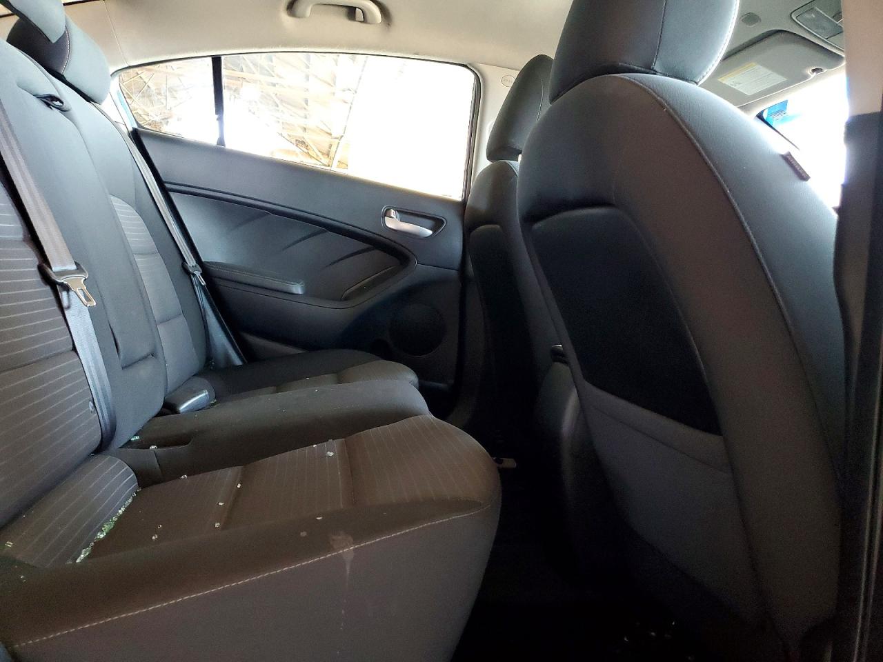 2017 KIA FORTE LX Popular, S