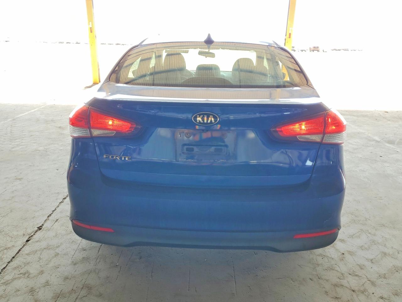 2017 KIA FORTE LX Popular, S