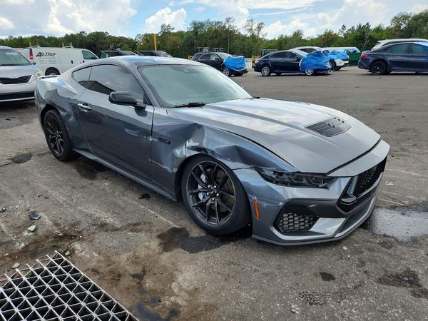 2025 FORD MUSTANG GT