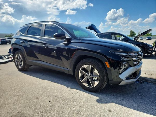 2026 HYUNDAI TUCSON SEL, SEL Plus