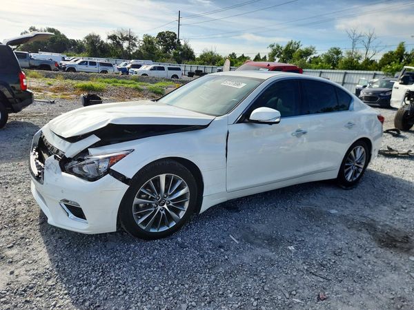 2024 INFINITI Q50 Luxe