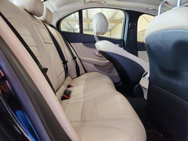 2019 MERCEDES-BENZ C C300-4M