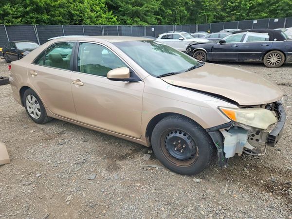 2012 TOYOTA CAMRY