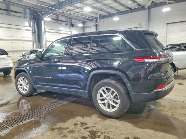 2025 JEEP GRAND CHEROKEE Laredo, Altitude