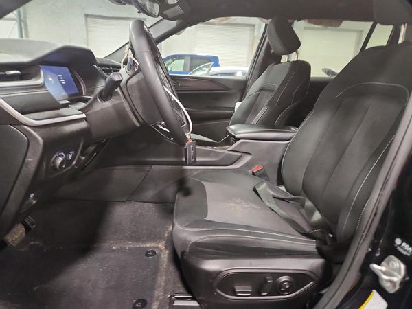 2025 JEEP GRAND CHEROKEE Laredo, Altitude