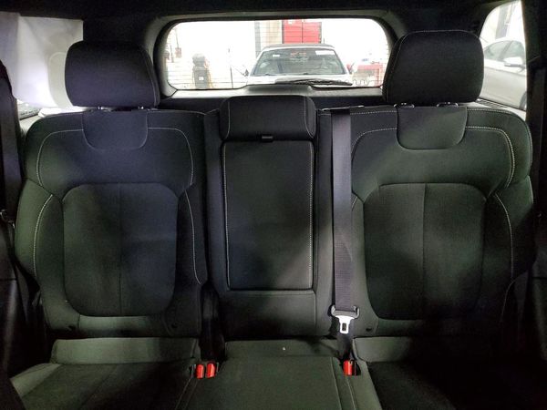 2025 JEEP GRAND CHEROKEE Laredo, Altitude