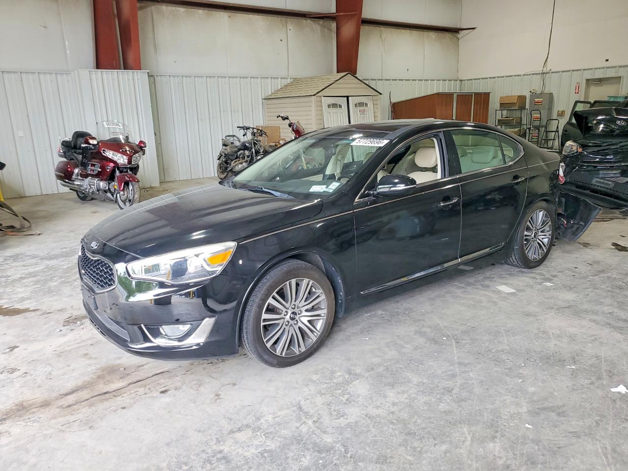 2016 KIA CADENZA Luxury