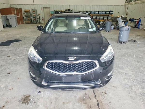 2016 KIA CADENZA Luxury